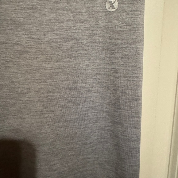 Xersion Gray Kids Size 14 Leggings with Side Stripe - Picture 2 of 7